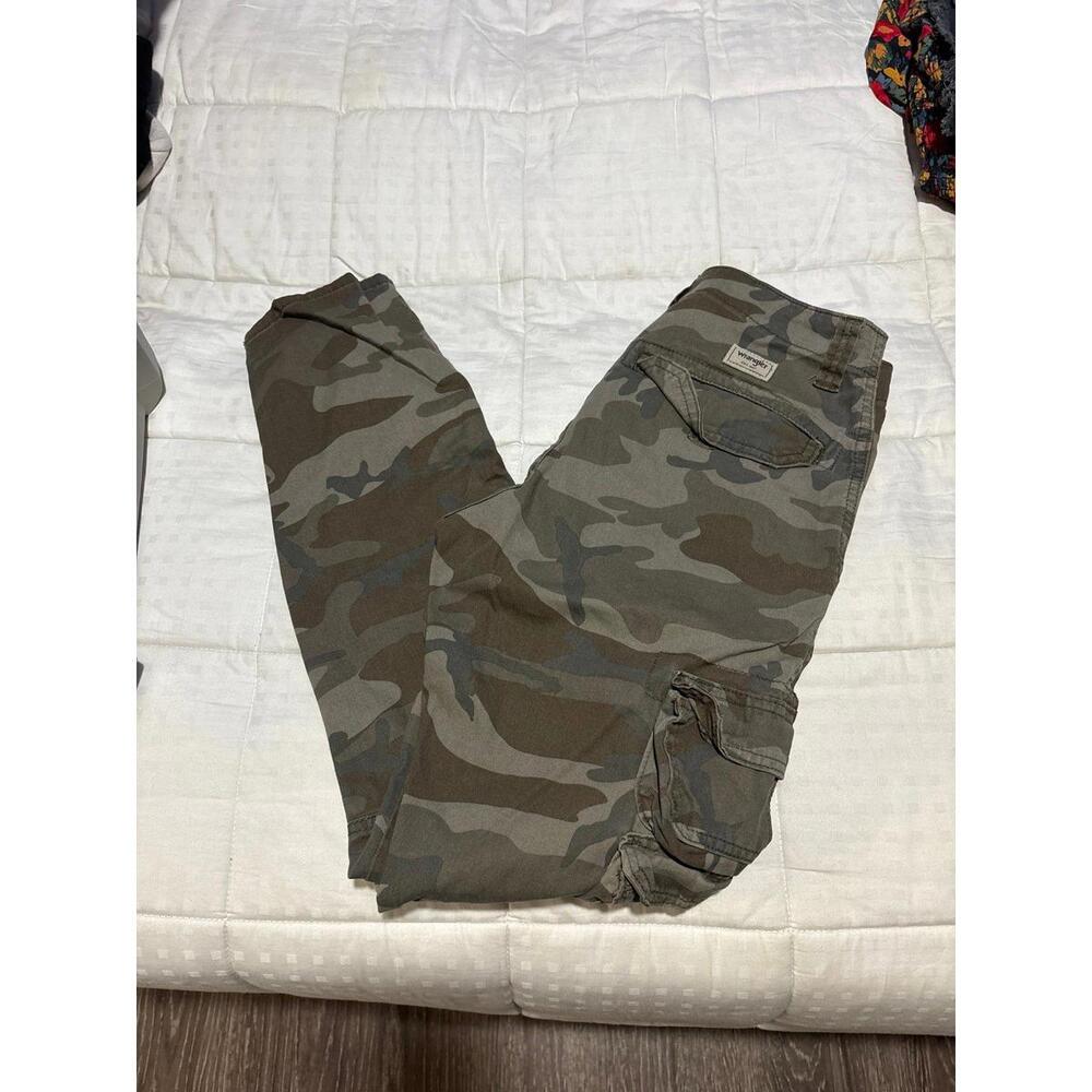 Wrangler army cargo pants